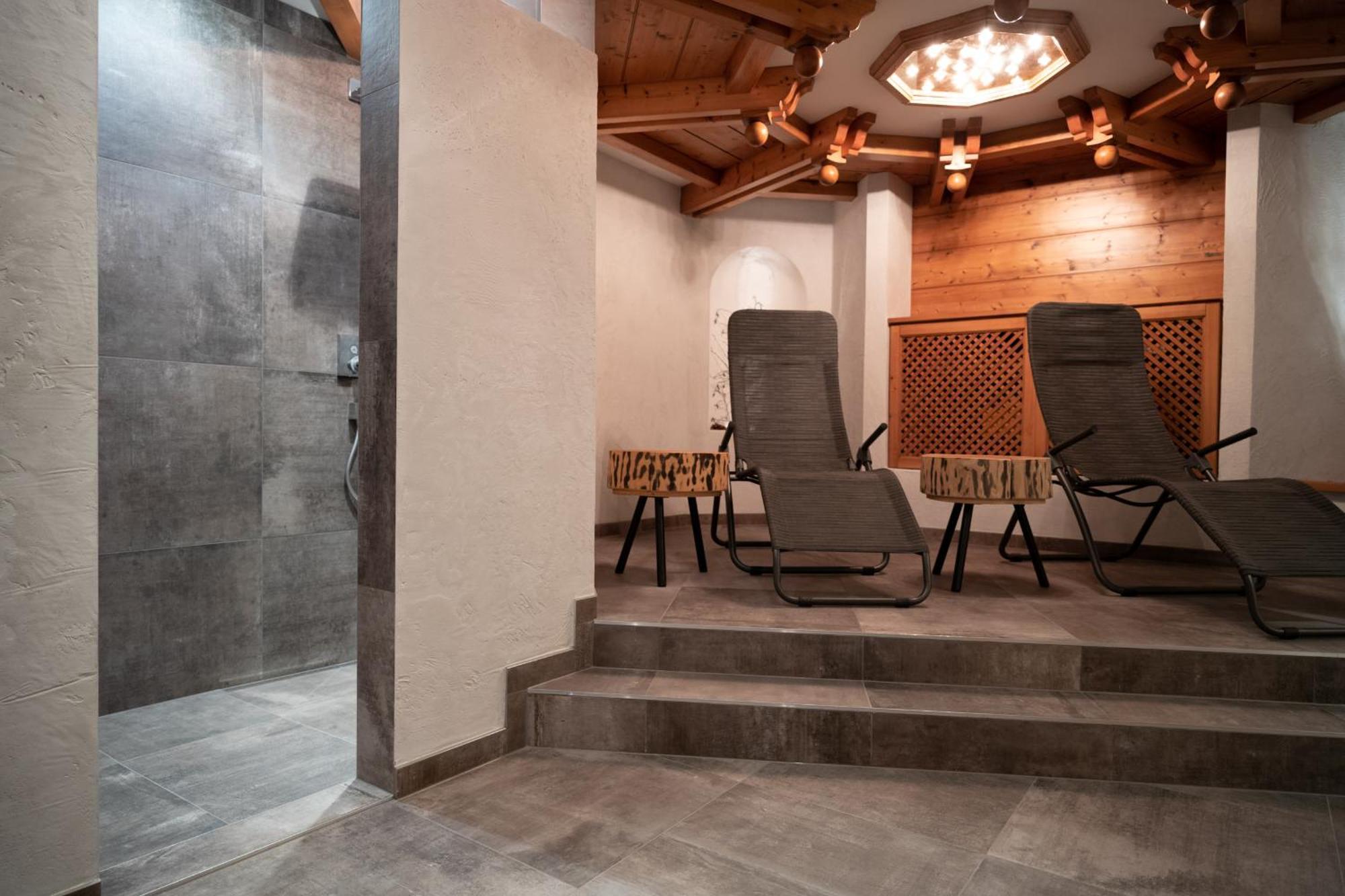 Landhaus Lodges Kaprun By We Rent Room photo